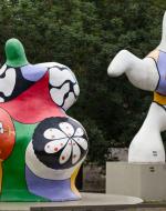 Saint Phalle, Niki de.  Nanas I. 1966. 